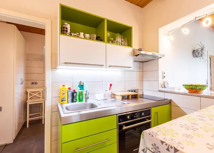 Teufelsmauer-blick 別荘 ターレ